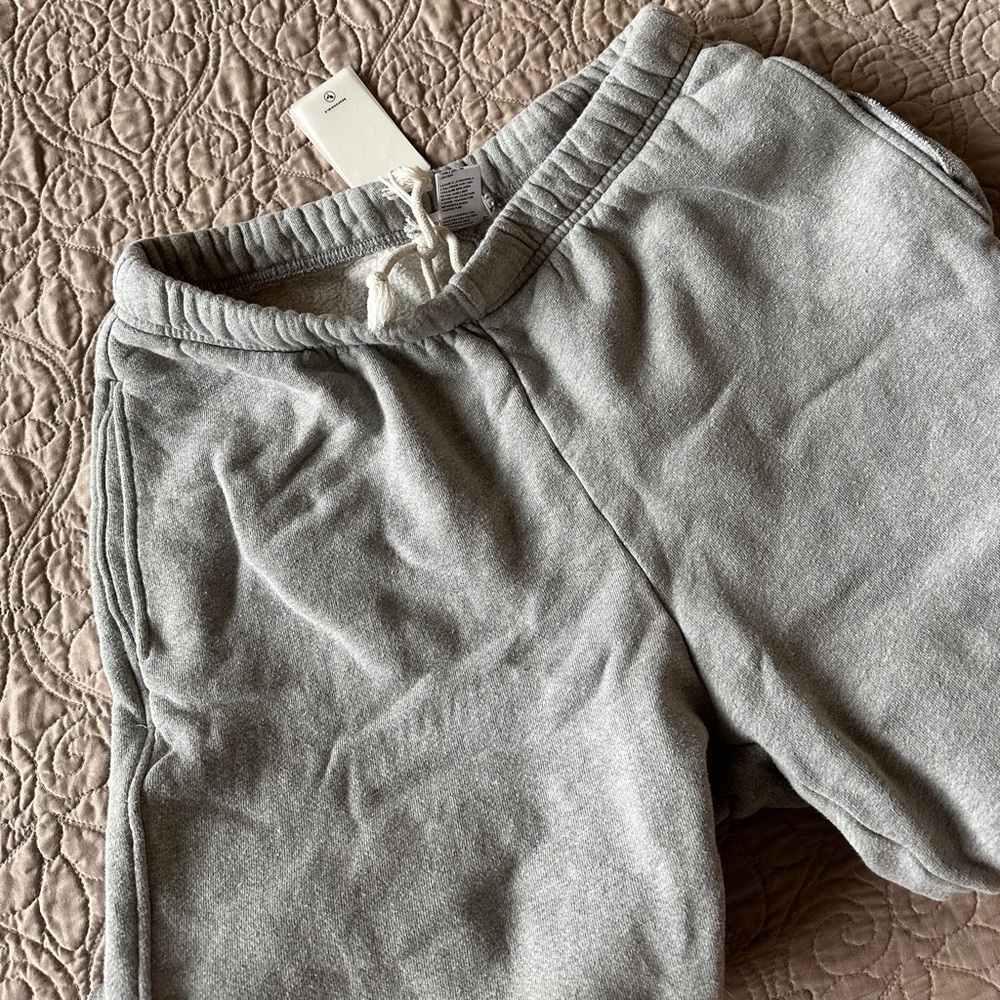 Good American Boyfriend Sweatpants Size Medium / 2